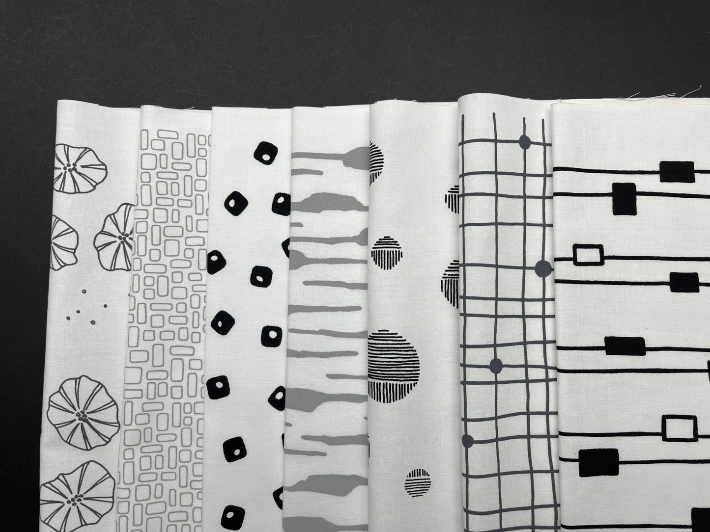Pod Quilt Bundle of Cotton Fabric, Black - Grey