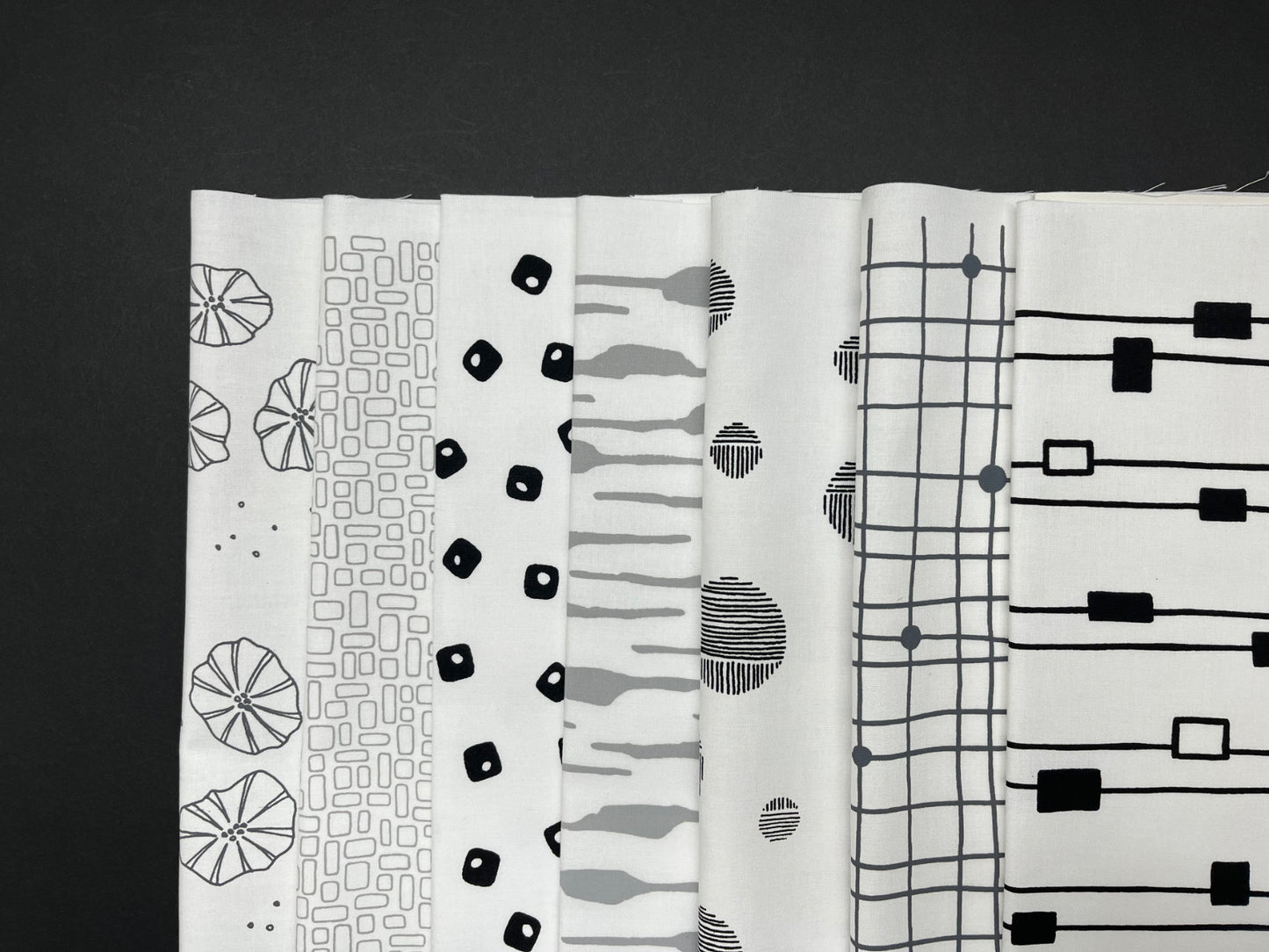 Pod Quilt Bundle of Cotton Fabric, Black - Grey