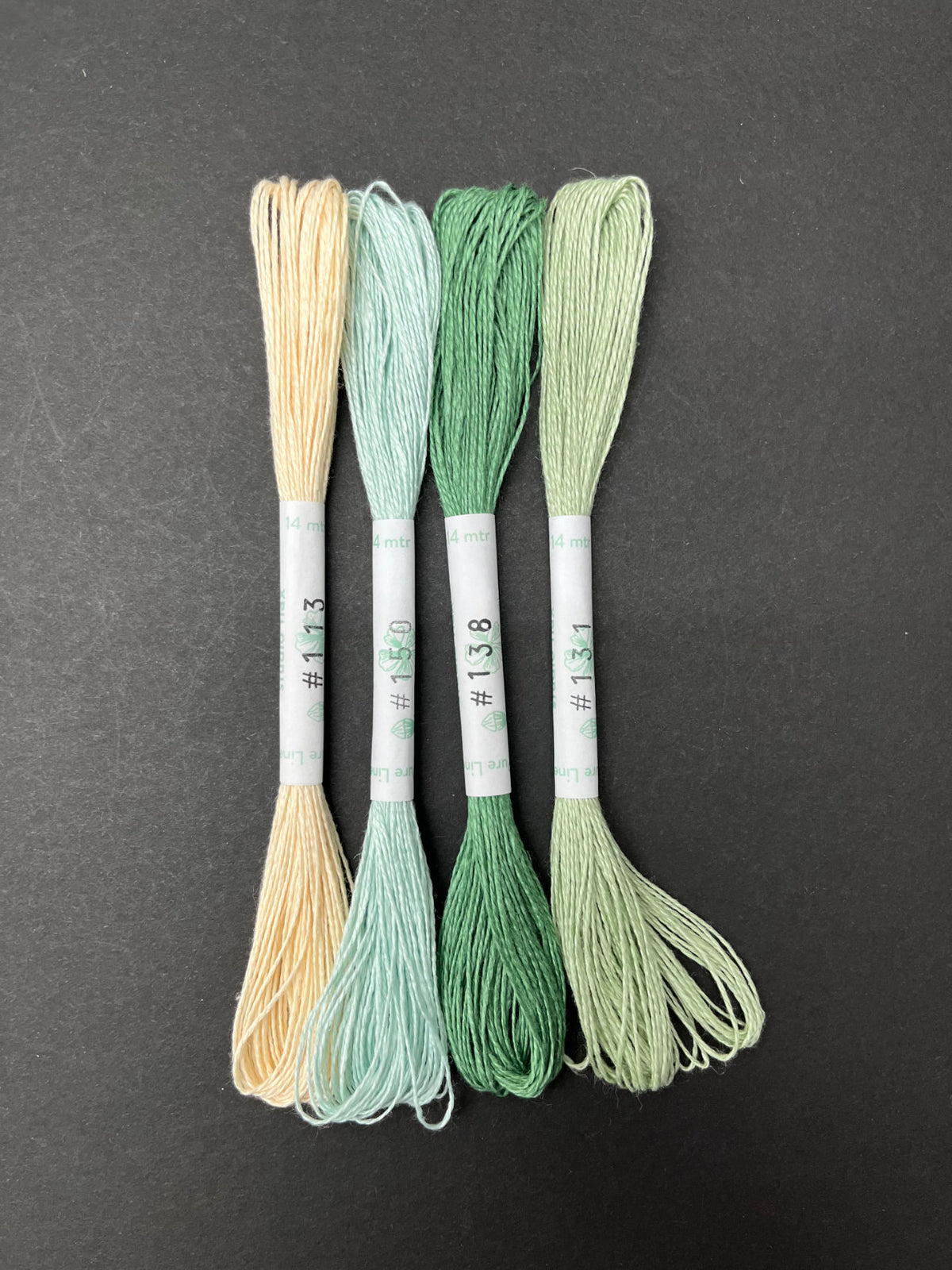 linen thread, 4 skeins, SFm4B3